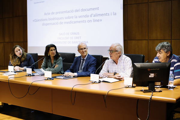 Presentación del Documento "Cuestiones bioéticas sobre la venta de alimentos y la dispensación de medicamentos on line". Barcelona