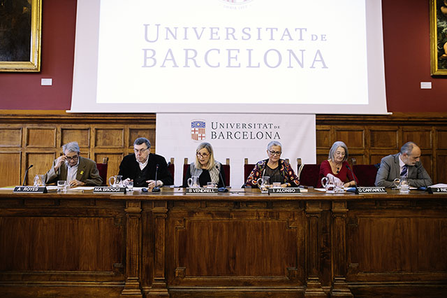 Mesa redonda "Los derechos al final de la vida en el momento actual". Barcelona